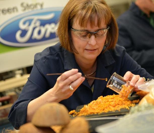 Ford Motor Co. Research Scientist Debbie Mielewski, Industrial Hemp Podcast, episode ten